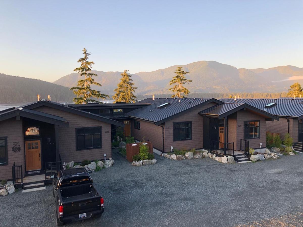 Port Renfrew Vacation Rentals Buitenkant foto