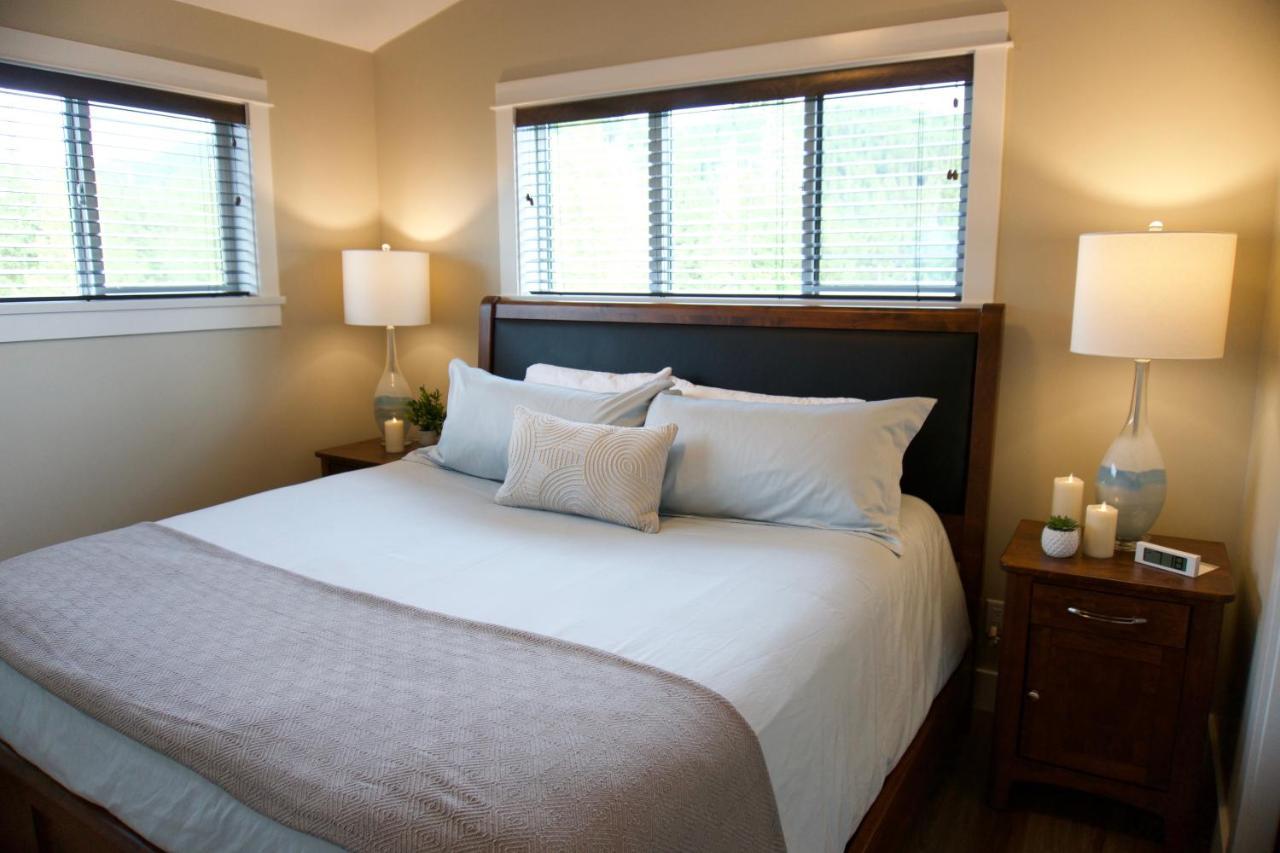 Port Renfrew Vacation Rentals Buitenkant foto