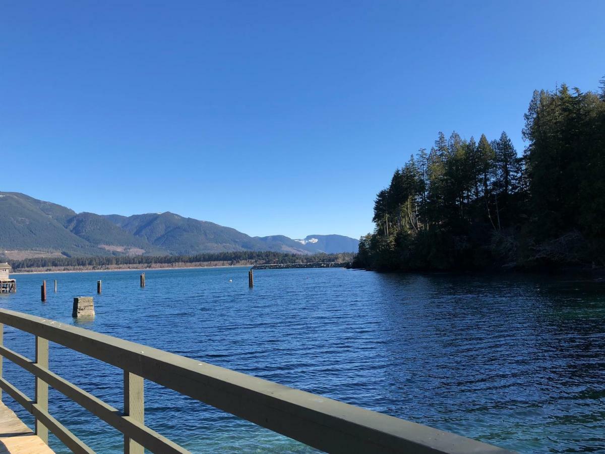 Port Renfrew Vacation Rentals Buitenkant foto